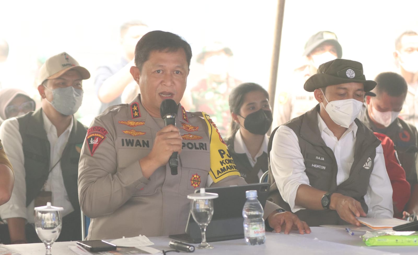 Kapolda Kalteng Hadiri Rapat Evaluasi Penanganan Karhutla Bersama Menteri Kehutanan dan Ka BNPB di P