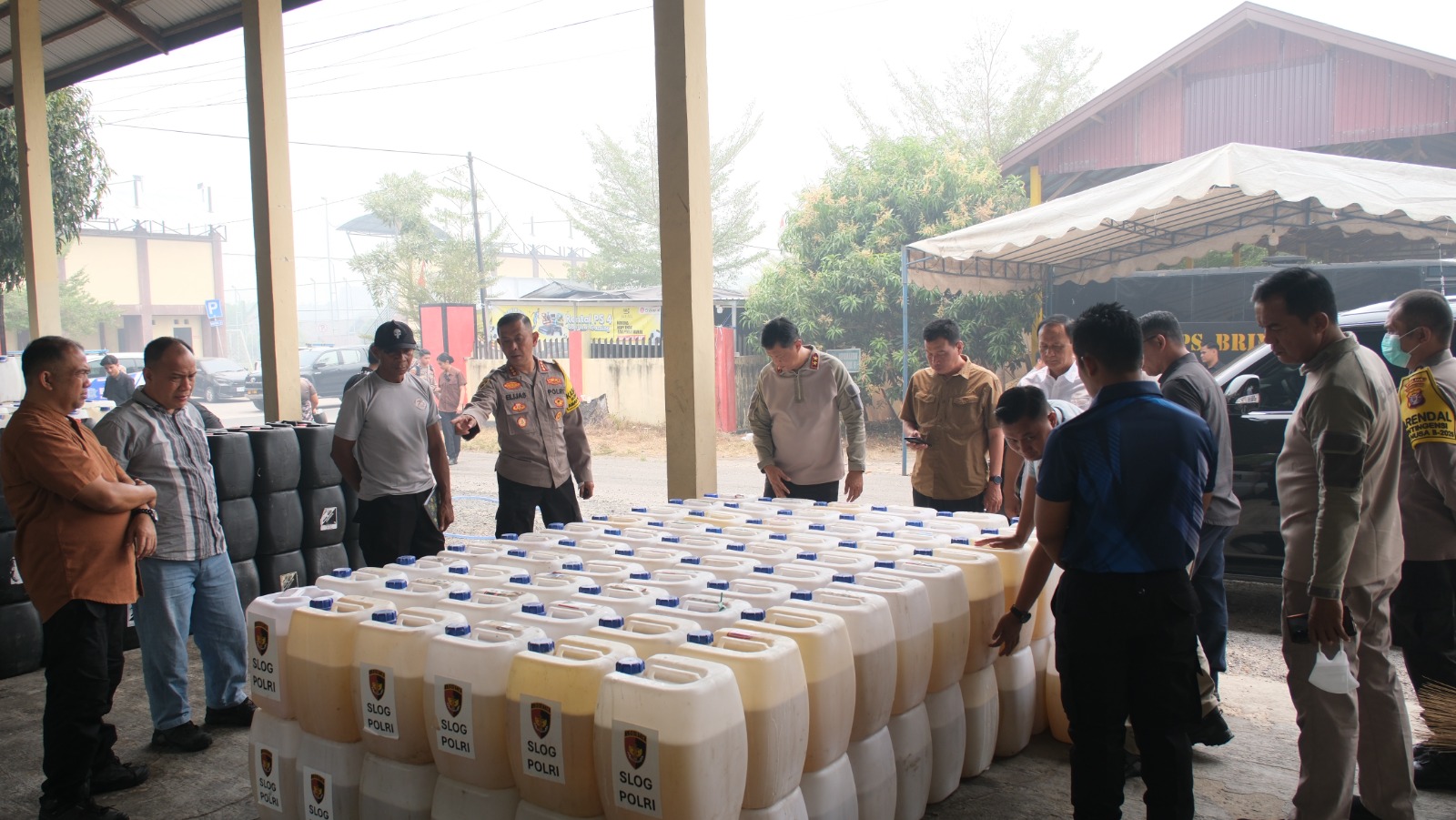 Perkuat Penanganan Karhutla, Polda Kalteng Produksi 1.607 Jerigen X-Fire