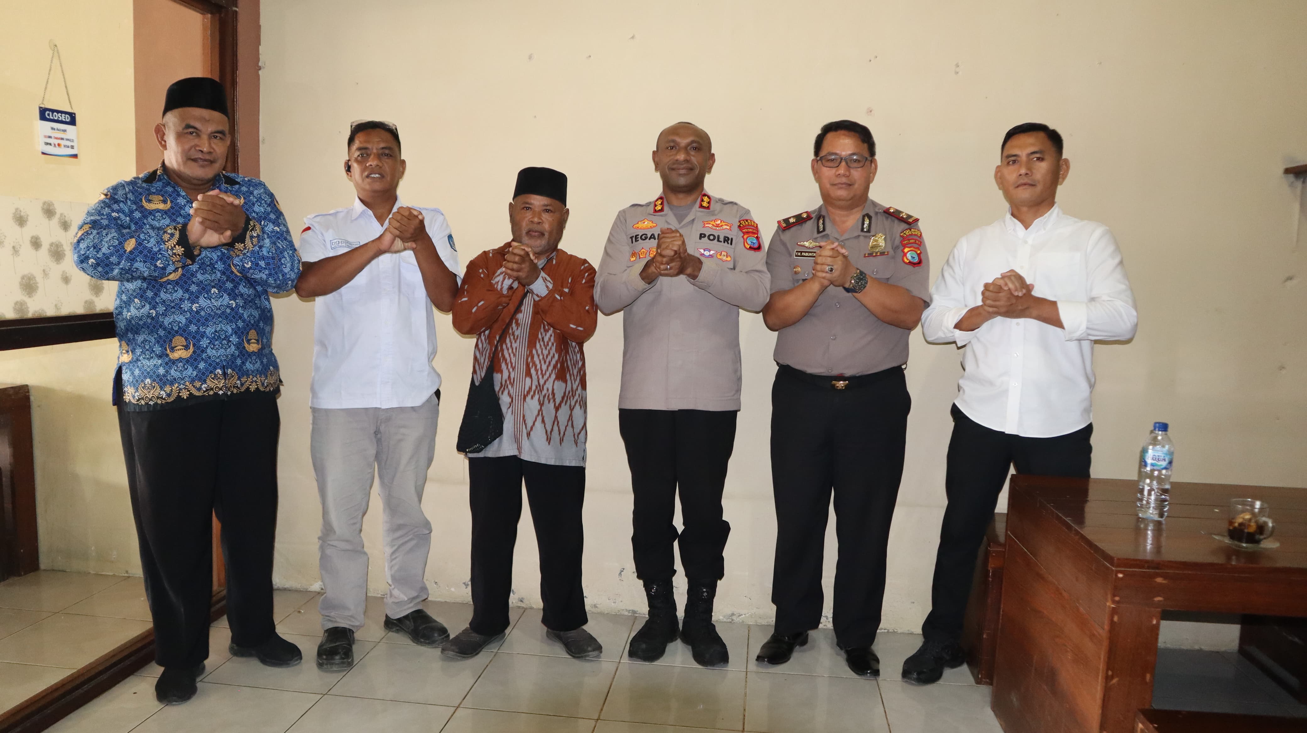 Kumpul Bersama Masyarakat, Polres Sorong Gelar Silaturahmi dengan MUI dan Serap Aspirasi Masyarakat